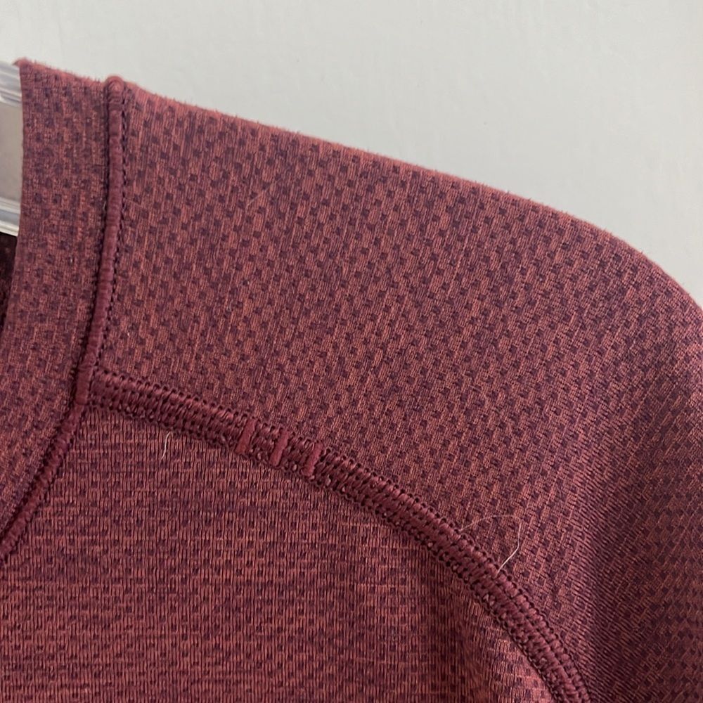 Lululemon Men's Metal Vent Tech Short Sleeve Maroon Sz XXL - Picture 2 of 9